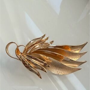 Vintage Gold Leaf Feather Brooch